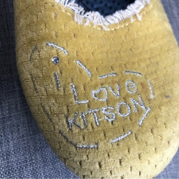 Vintage Y2K Kitson LA yellow velvet embellished ballet flats 8.5 - Picture 3 of 9